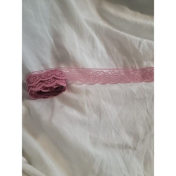 Vtg 1 1/4" Purple Floral Lace Trim‎ Edging 3 Yards 24 Inches Continuous - Picture 1 of 5